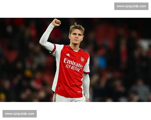 厄德高独挑大梁!阿森纳季前赛海报力战黄潜 厄德高独挑大梁!阿森纳季前赛海报力战黄潜